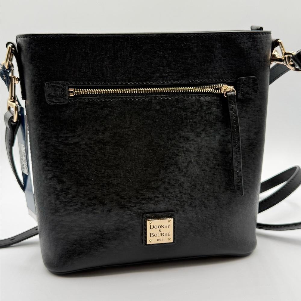 Dooney & Bourke Black Saffiano Leather Crossbody Small Zip NWT‎